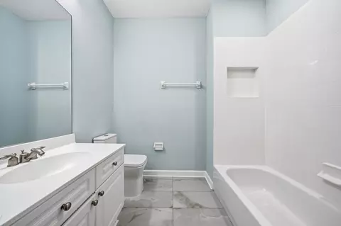 Bath - 220 Paseo Terrazza #401, Saint Augustine, FL 32095 photo 2 of 7