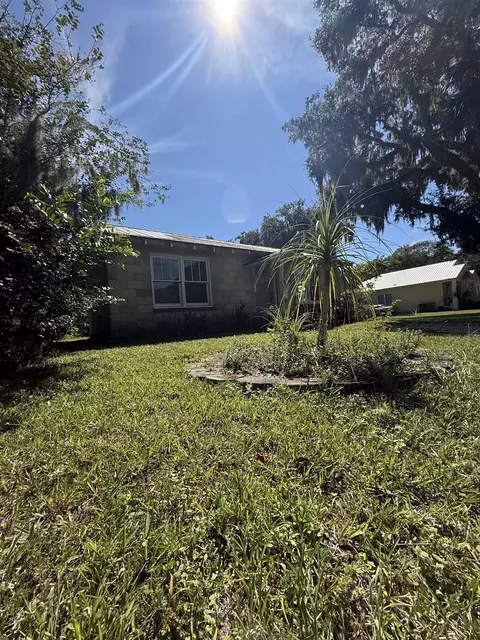 Exterior - 29 Dufferin St UNIT B, Saint Augustine, FL 32084 photo 2 of 4
