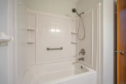 Bath - 9 Moultrie Creek Cir, Saint Augustine, FL 32086 photo 3 of 3