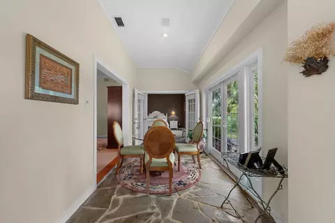 Dining - 315 Marshside Dr N, Saint Augustine, FL 32080 photo 5 of 5