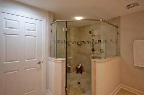 Bath - 335 N Shore Cir #1021, Saint Augustine, FL 32092 photo 7 of 8