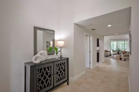 Entry Way - 335 N Shore Cir #1021, Saint Augustine, FL 32092 photo 2 of 13