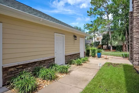 Exterior - 335 N Shore Cir #1021, Saint Augustine, FL 32092 photo 8 of 11