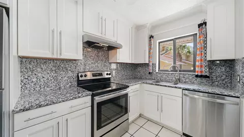 Kitchen - 3960 A1a S 706, Saint Augustine, FL 32080 photo 2 of 3