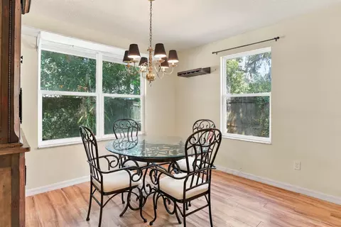 Dining - 230 Mimosa Rd, Saint Augustine, FL 32086 photo 1 of 1