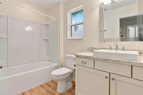 Bath - 230 Mimosa Rd, Saint Augustine, FL 32086 photo 3 of 5