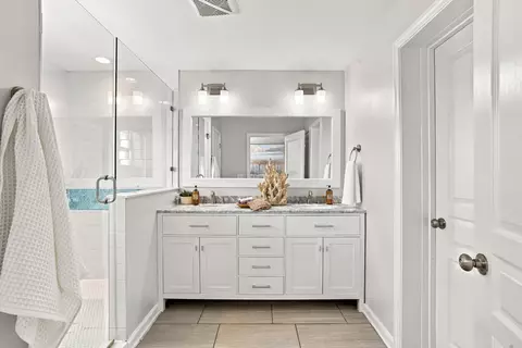 Bath - 5447 Atlantic Vw, Saint Augustine, FL 32080 photo 5 of 6
