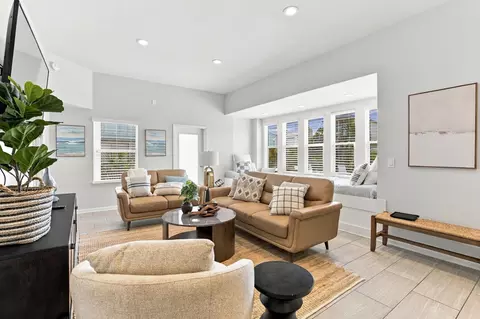 Living - 5447 Atlantic Vw, Saint Augustine, FL 32080 photo 3 of 10