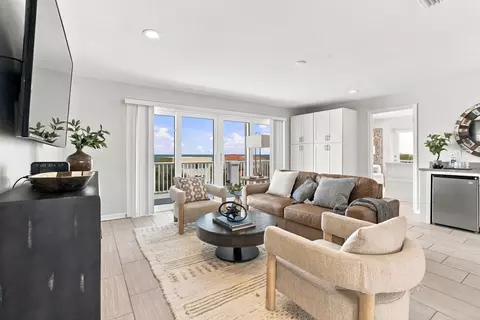 Living - 5447 Atlantic Vw, Saint Augustine, FL 32080 photo 8 of 10