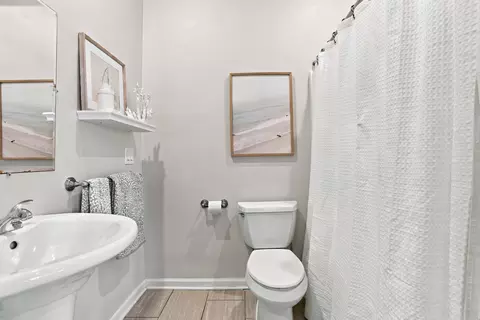 Bath - 5447 Atlantic Vw, Saint Augustine, FL 32080 photo 1 of 6