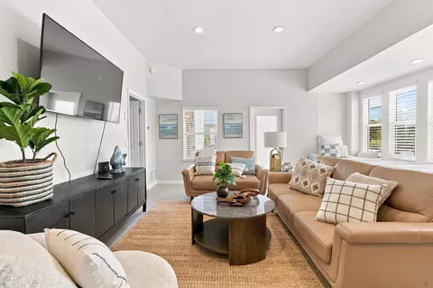 Living - 5447 Atlantic Vw, Saint Augustine, FL 32080 photo 2 of 10