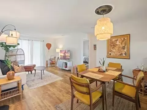 Dining - 405 Flagler Blvd #10A, Saint Augustine, FL 32080 photo 1 of 2