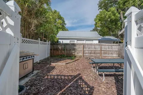 Exterior - 18 Estey St, Saint Augustine, FL 32084 photo 9 of 13
