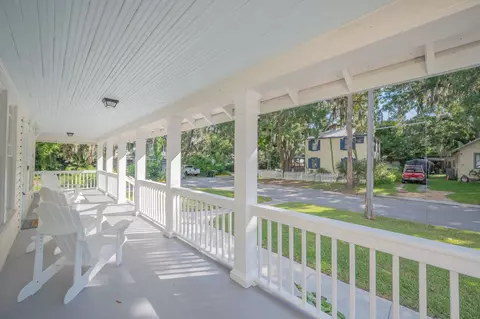 Exterior - 18 Estey St, Saint Augustine, FL 32084 photo 6 of 13