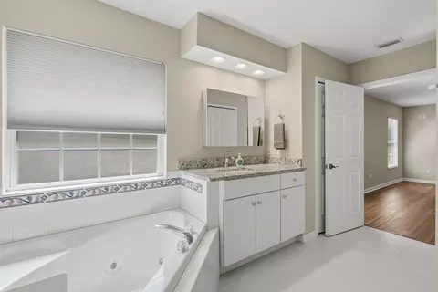 Bath - 208 Cowry, Saint Augustine, FL 32086 photo 2 of 3