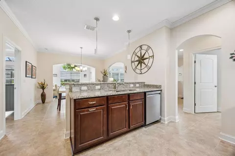 Entry Way - 66 Ocale Ct, Saint Augustine, FL 32084 photo 2 of 3