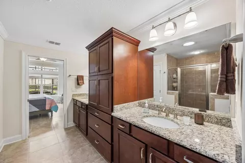 Bath - 66 Ocale Ct, Saint Augustine, FL 32084 photo 2 of 4