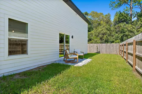 Exterior - 816 W 9th St, Saint Augustine, FL 32084 photo 2 of 7