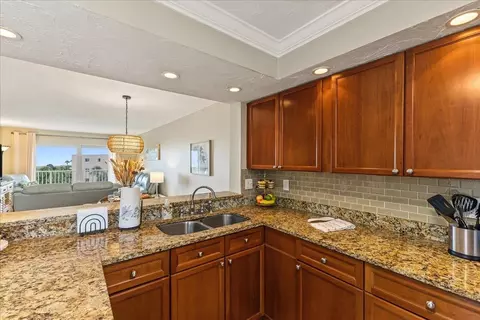 Kitchen - 4 Ocean Trace Rd #419, Saint Augustine Beach, FL 32080 photo 4 of 4
