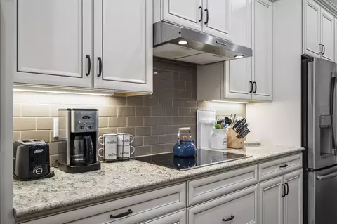 Kitchen - 84 Amacano Ln, Saint Augustine, FL 32084 photo 3 of 5