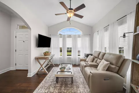 Entry Way - 84 Amacano Ln, Saint Augustine, FL 32084 photo 3 of 7