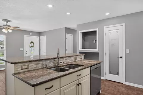 Kitchen - 1224 Prince Rd, Saint Augustine, FL 32086 photo 6 of 9