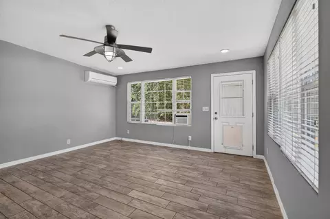 Living - 1224 Prince Rd, Saint Augustine, FL 32086 photo 10 of 13