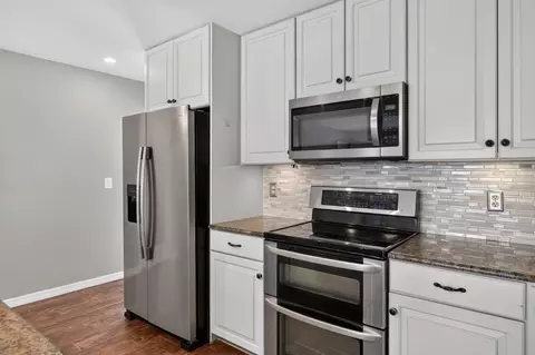 Kitchen - 1224 Prince Rd, Saint Augustine, FL 32086 photo 5 of 9