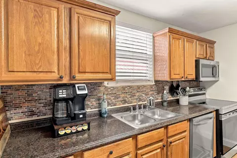 Kitchen - 136 M L King Ave, Saint Augustine, FL 32084 photo 2 of 4