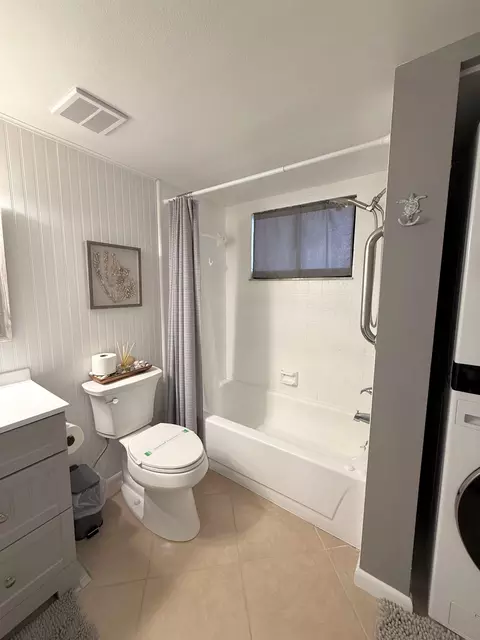Bath - 4250 A1a S C35, Saint Augustine, FL 32080 photo 2 of 2