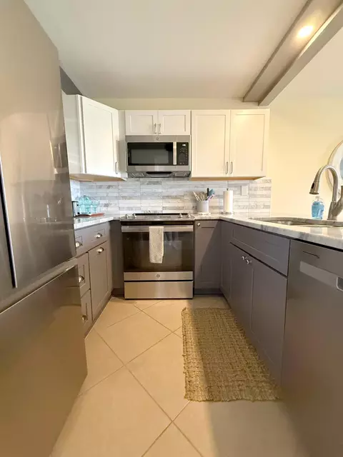Kitchen - 4250 A1a S C35, Saint Augustine, FL 32080 photo 3 of 3