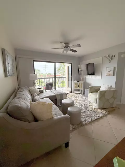 Living - 4250 A1a S C35, Saint Augustine, FL 32080 photo 1 of 1