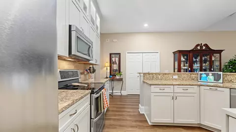 Kitchen - 224 Bilbao Dr, Saint Augustine, FL 32086 photo 3 of 8