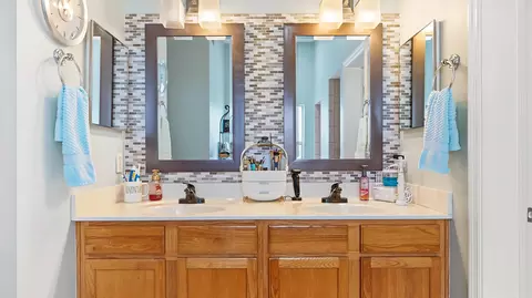 Bath - 224 Bilbao Dr, Saint Augustine, FL 32086 photo 4 of 10