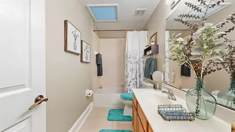 Bath - 224 Bilbao Dr, Saint Augustine, FL 32086 photo 9 of 10
