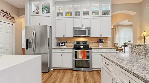 Kitchen - 224 Bilbao Dr, Saint Augustine, FL 32086 photo 5 of 8