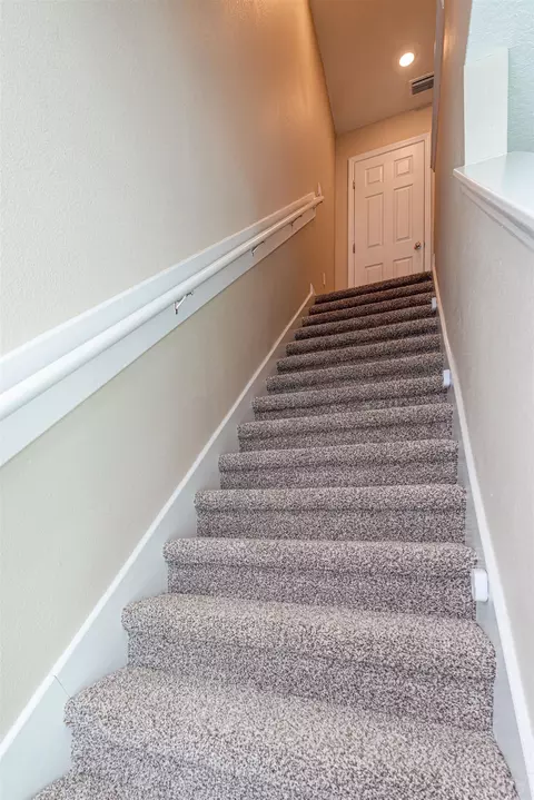 Entry Way - 221 Mustard Hill Ct, Saint Augustine, FL 32086 photo 2 of 4