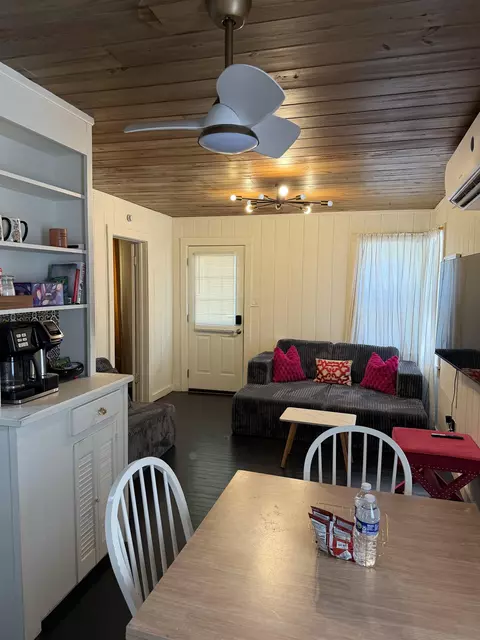 Living - 50 Magnolia Dr Apt 50 A 50 B 48 #50 A, 50 B, 48, Saint Augustine, FL 32080 photo 4 of 6