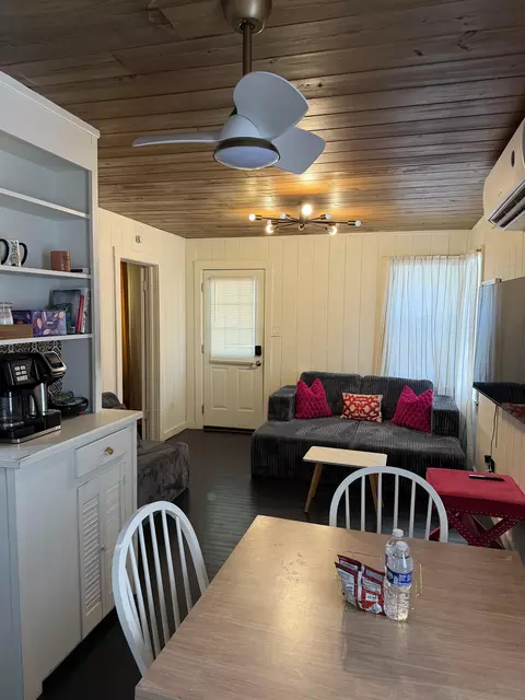 Living - 50 Magnolia Dr Apt 50 A 50 B 48 #50 A, 50 B, 48, Saint Augustine, FL 32080 photo 6 of 6
