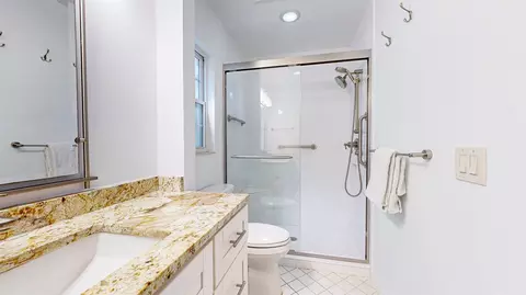 Bath - 446 Shamrock Rd, Saint Augustine, FL 32086 photo 3 of 6