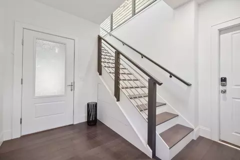 Entry Way - 148 Oneida St, Saint Augustine, FL 32084 photo 1 of 6