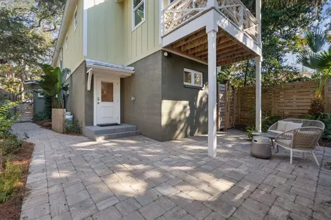 Exterior - 148 Oneida St, Saint Augustine, FL 32084 photo 12 of 20