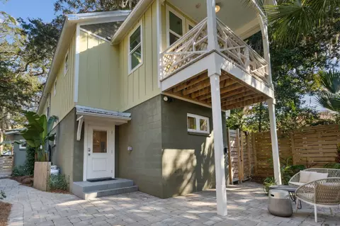 Exterior - 148 Oneida St, Saint Augustine, FL 32084 photo 9 of 20
