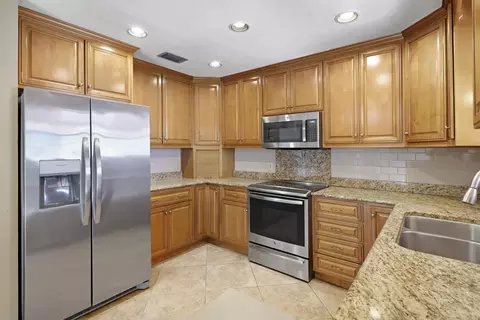 Kitchen - 604 San Jose Rd, Saint Augustine, FL 32086 photo 2 of 2