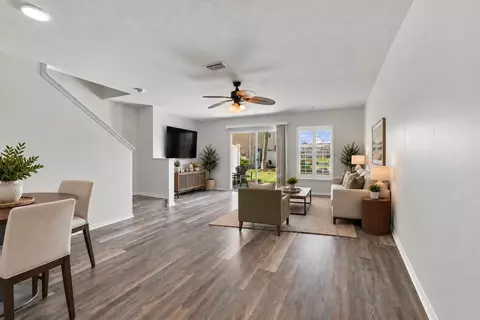 Living - 724 Cabernet Pl, Saint Augustine, FL 32084 photo 4 of 4