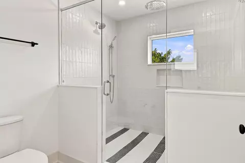 Bath - 273 Trade Wind Ln, Saint Augustine, FL 32080 photo 4 of 4