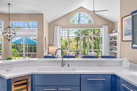 Kitchen - 169 Herons Nest Ln, Saint Augustine, FL 32080 photo 2 of 10
