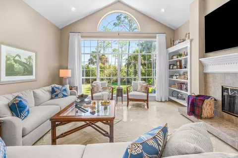 Living - 169 Herons Nest Ln, Saint Augustine, FL 32080 photo 5 of 6