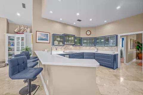 Kitchen - 169 Herons Nest Ln, Saint Augustine, FL 32080 photo 4 of 10