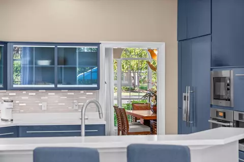 Kitchen - 169 Herons Nest Ln, Saint Augustine, FL 32080 photo 10 of 10